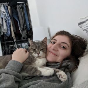 Meet your Posher, Cara